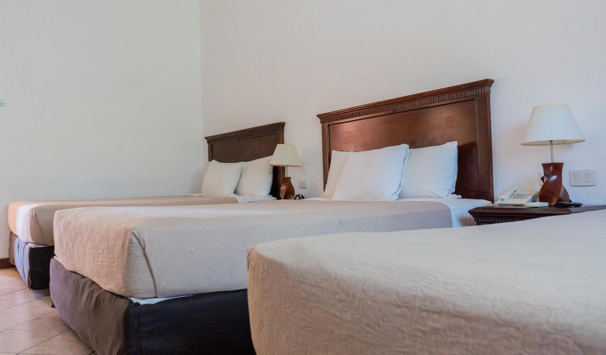 Hotel Cayman Suites Monterrico Dış mekan fotoğraf