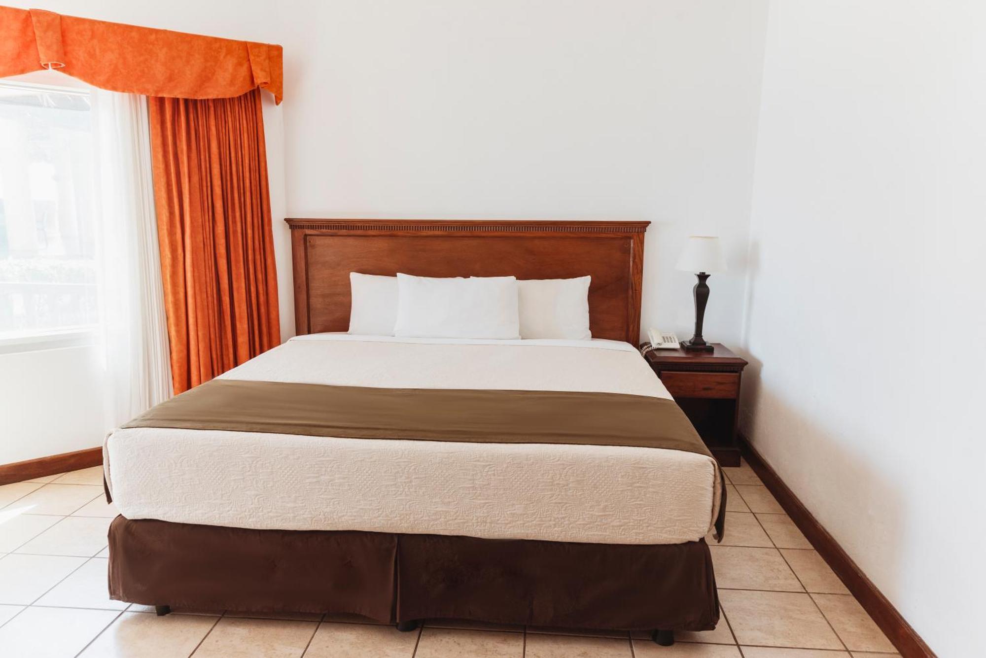 Hotel Cayman Suites Monterrico Dış mekan fotoğraf