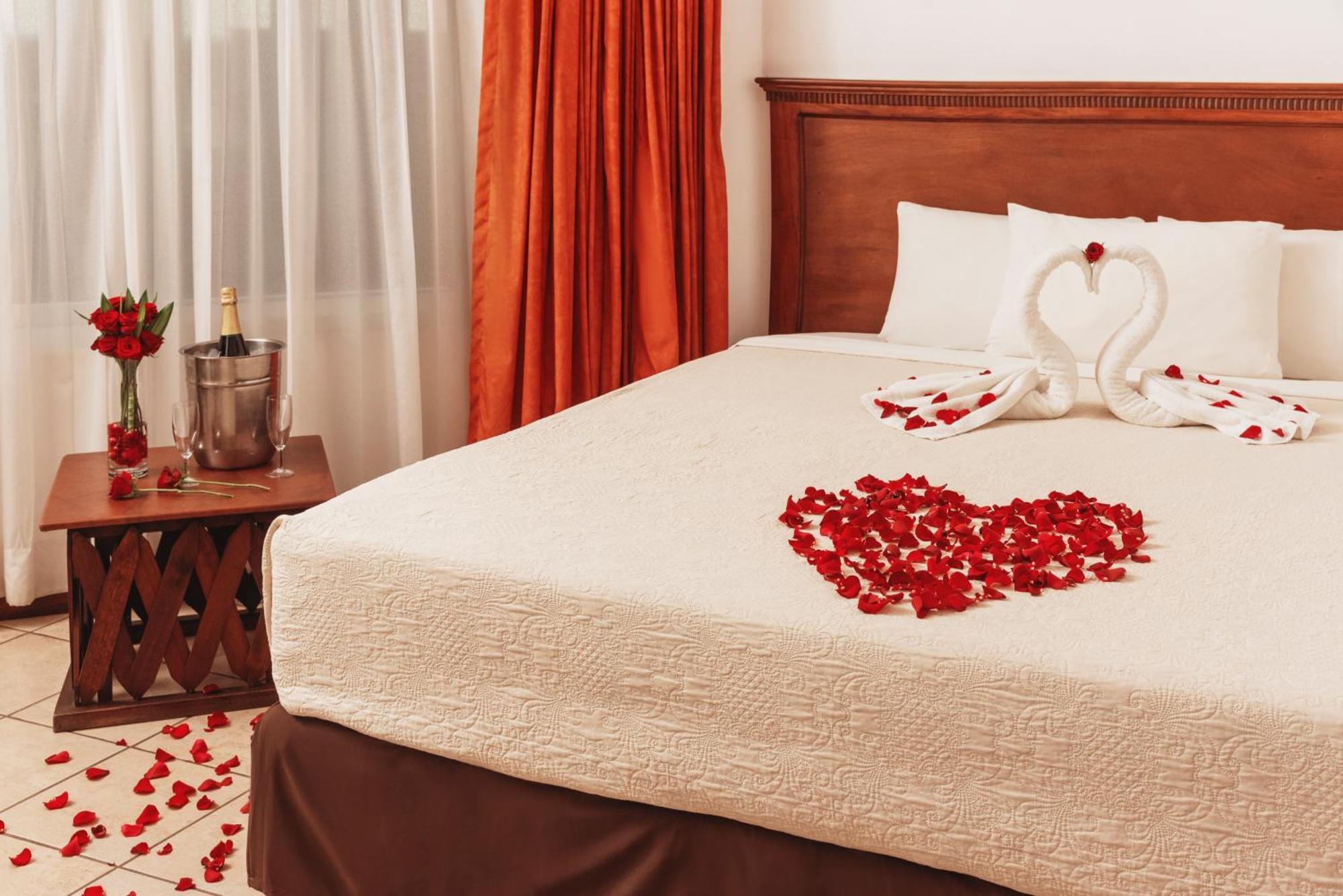 Hotel Cayman Suites Monterrico Dış mekan fotoğraf