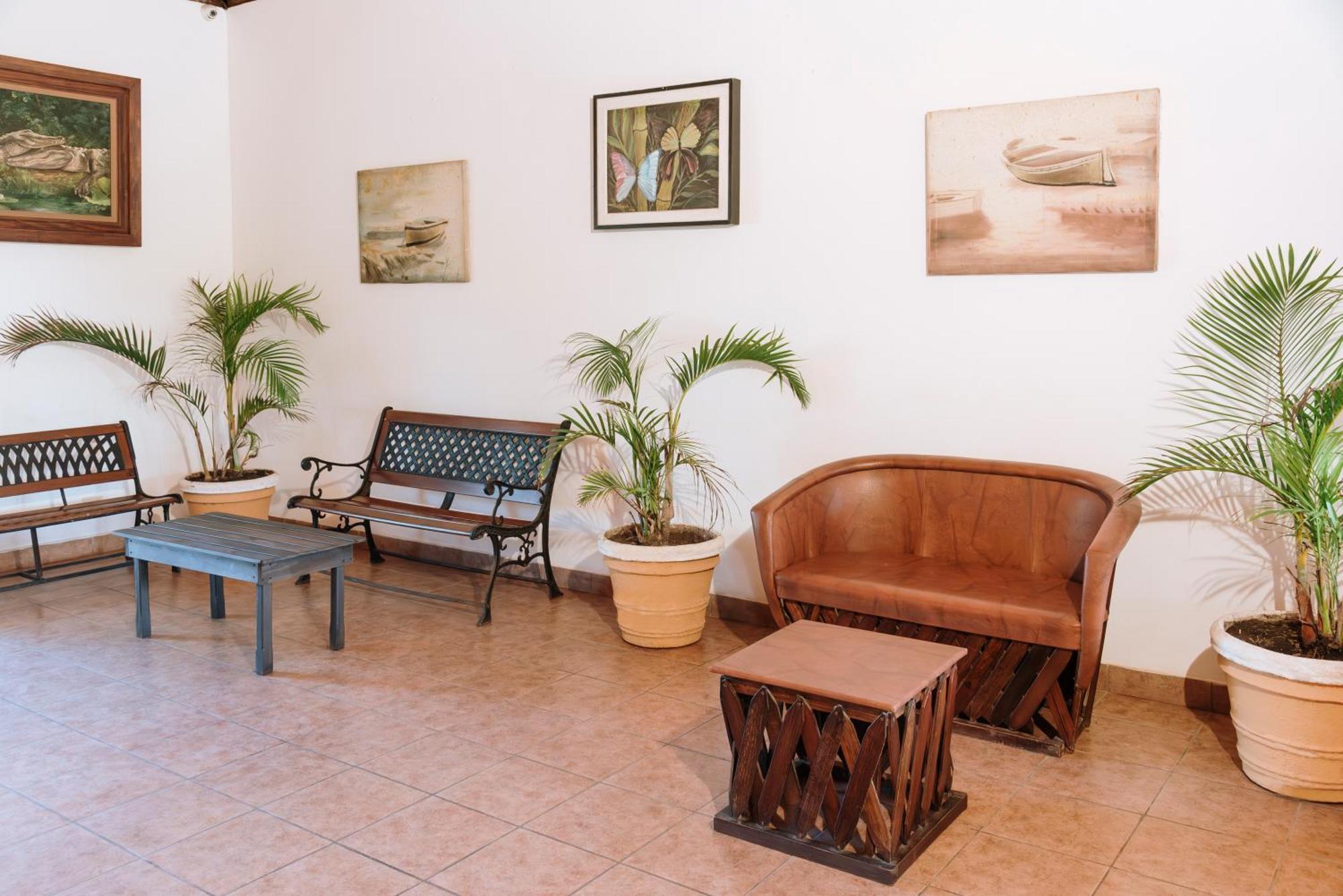 Hotel Cayman Suites Monterrico Dış mekan fotoğraf